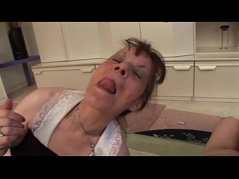 ❤️ Deux grands-mères et un grand-père font une partie à trois Porno beau at porn fr.pornochaturbate.ru ﹏