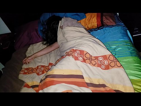 ❤️ Beau-fils réprimandant sa jeune belle-mère pendant qu'elle dort. Porno beau at porn fr.pornochaturbate.ru ﹏
